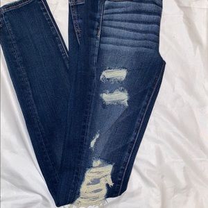 American eagle ripped jeans